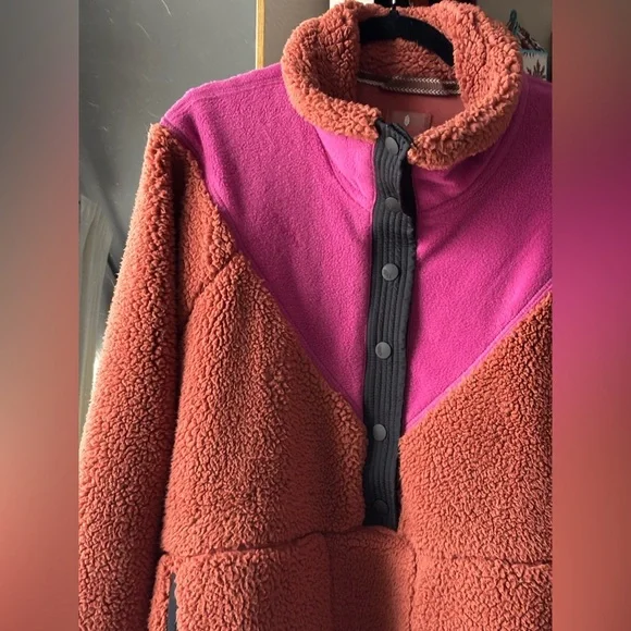 FP Movement Fall To Rise Fleece Quarter Snap brown and pink - Picture 3 of 6